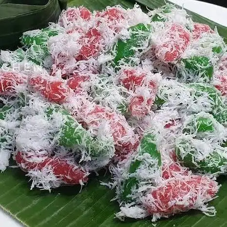 Gambar Makanan Putu Bambu Sumatera, Medan Kota 7