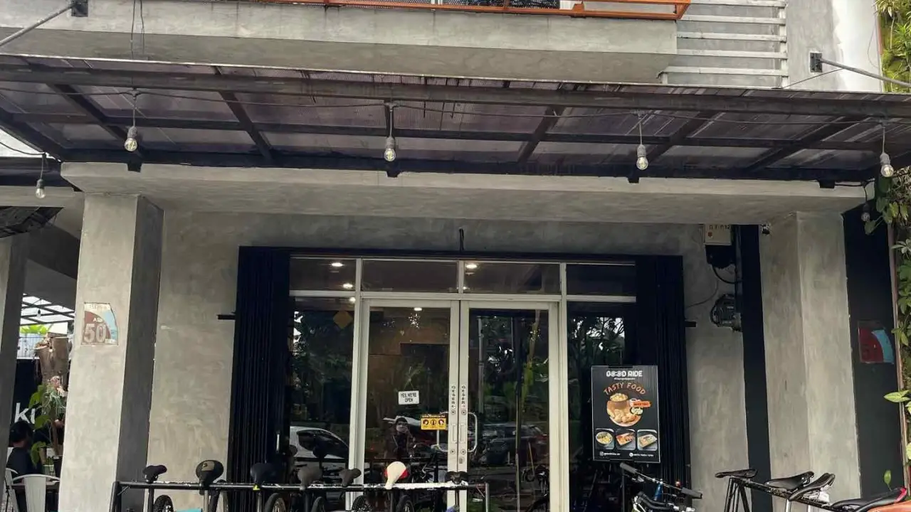 GoodRideBikeCafe