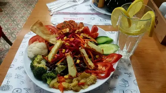 Otantik Kumpir'nin yemek ve ambiyans fotoğrafları 1