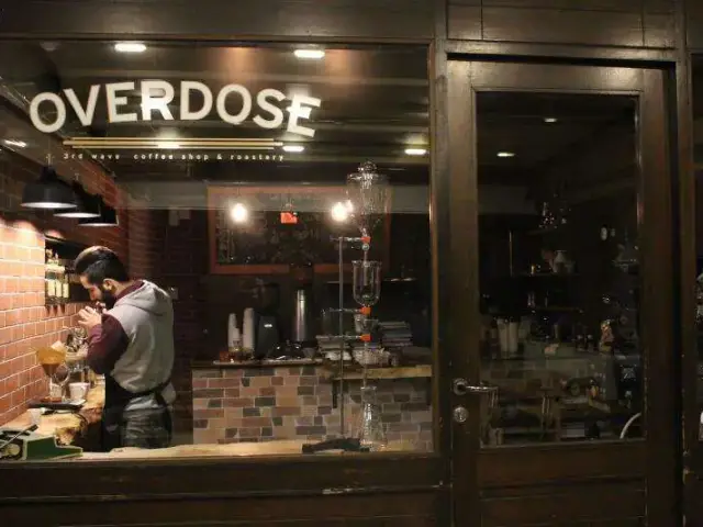 Overdose Coffee'nin yemek ve ambiyans fotoğrafları 5