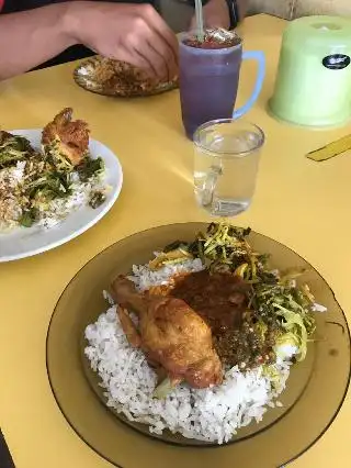 Kedai Nasi Muji, Tumpat