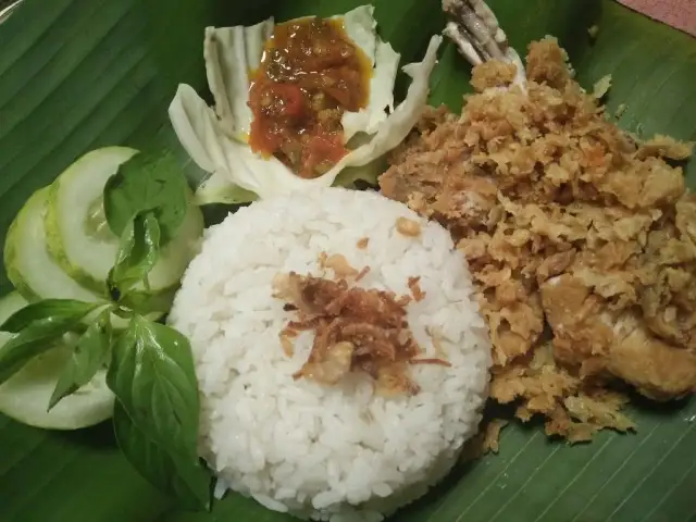 Gambar Makanan Ayam Geprek Nonix 2