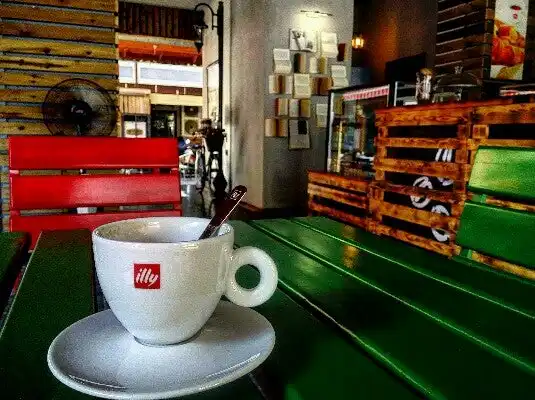 Caffe Della Via'nin yemek ve ambiyans fotoğrafları 6
