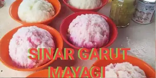 Sinar Garut Mayagi, Cinere