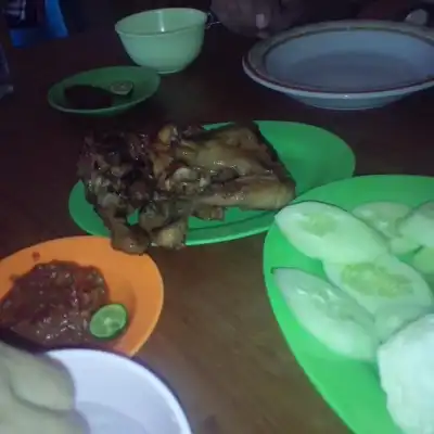 Ayam Bakar "Wong Jowo"