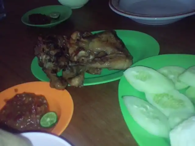 Gambar Makanan Ayam Bakar "Wong Jowo" 1