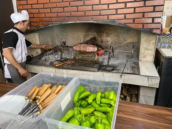 Metin Usta Cağ Kebap'nin yemek ve ambiyans fotoğrafları 2