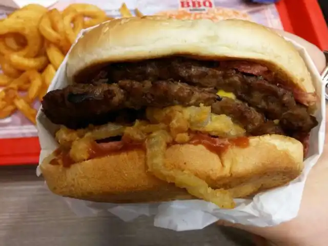 Carl's Jr.'nin yemek ve ambiyans fotoğrafları 42