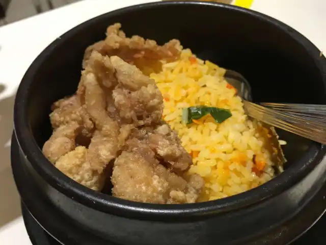 Ma Chicken Mami House Food Photo 9