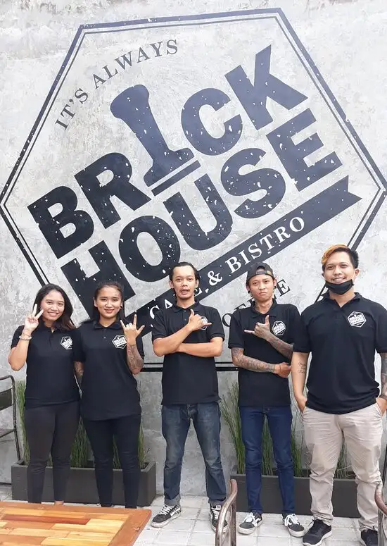 Gambar Makanan Brickhouse Cafe & Bistro 15