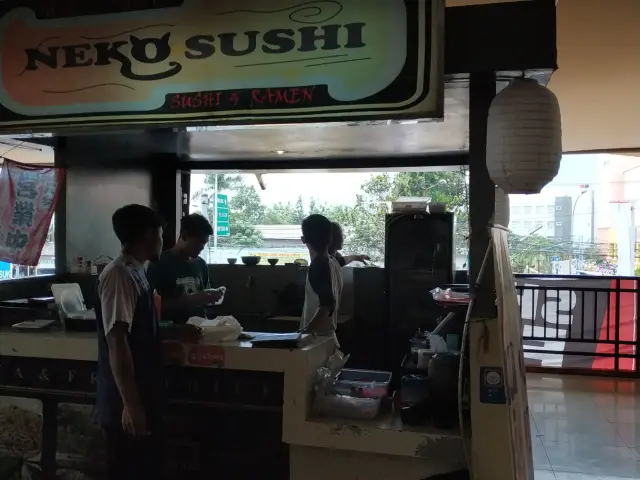 Gambar Makanan Neko Sushi 5