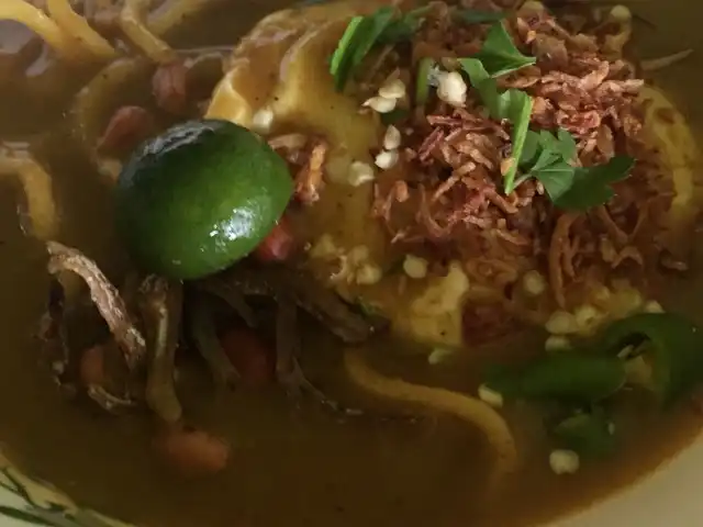 mak long mee rebus n nasi Lemak Food Photo 4