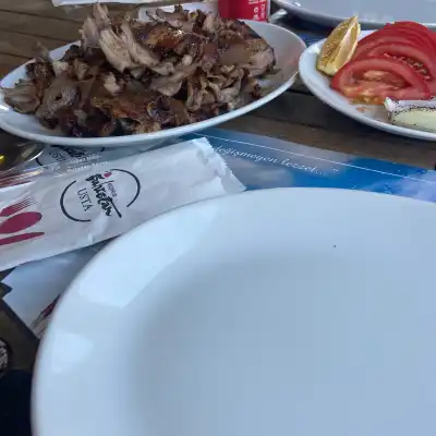 Meşhur Şahistan Usta Cağ Kebabı