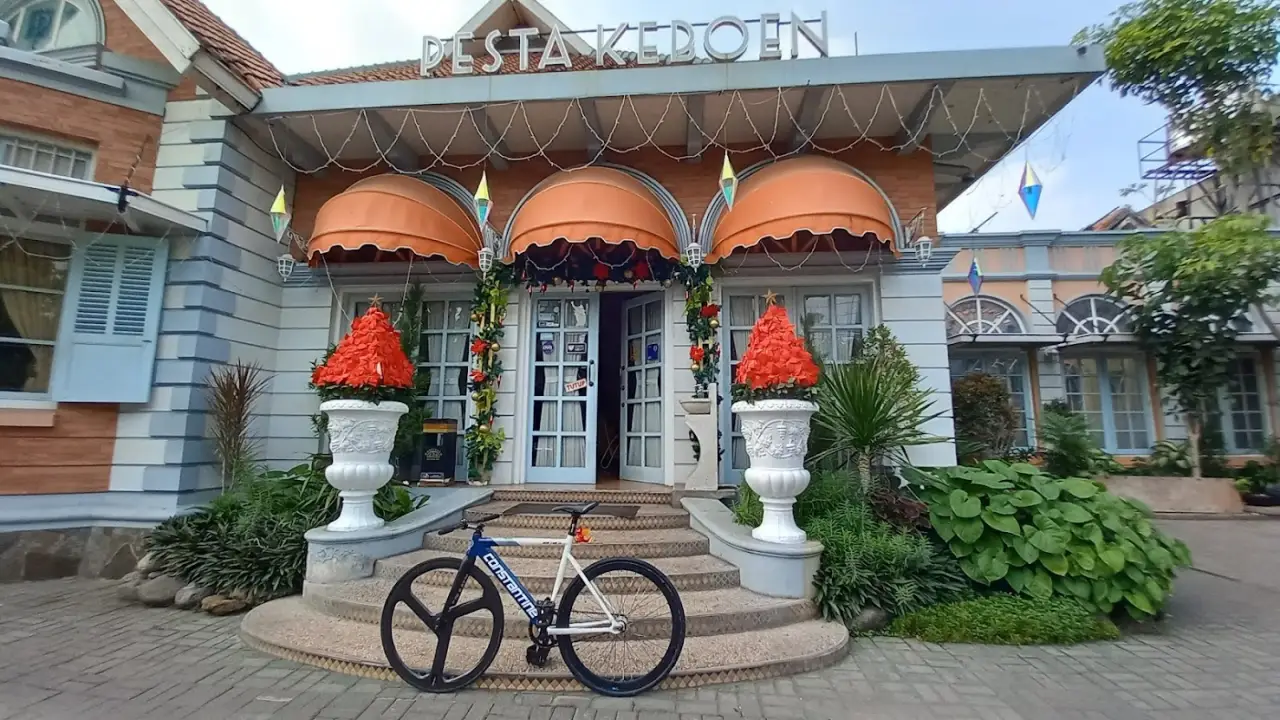 Pesta Keboen Restoran