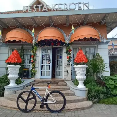 Pesta Keboen Restoran