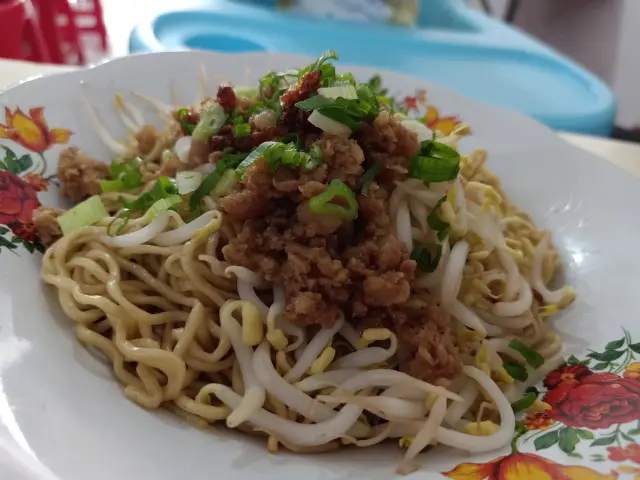 Gambar Makanan Bakmi Kohon Toboali 7