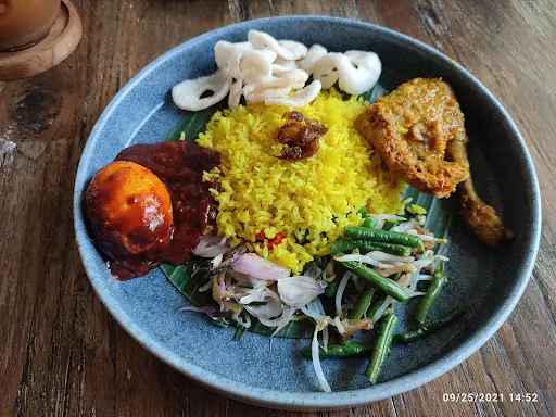 Gambar Makanan Restoran Warung Kelapa (Waroeng Kelapa) 3