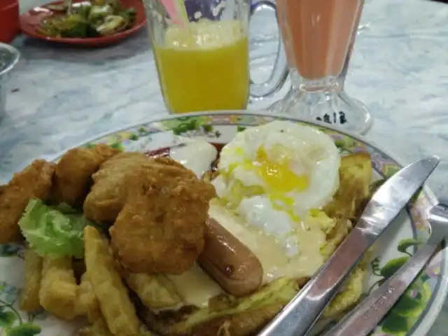 Roti Telur Goreng Kentang Gerai No.45 Food Photo 7