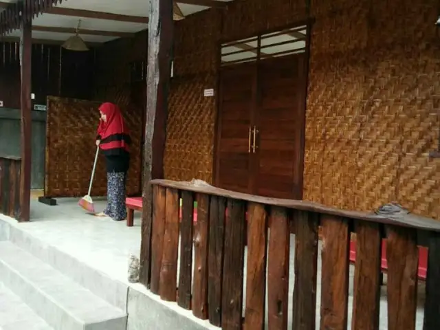 Gambar Makanan Warung Bebek & Ayam Goreng Haji Ahong 9