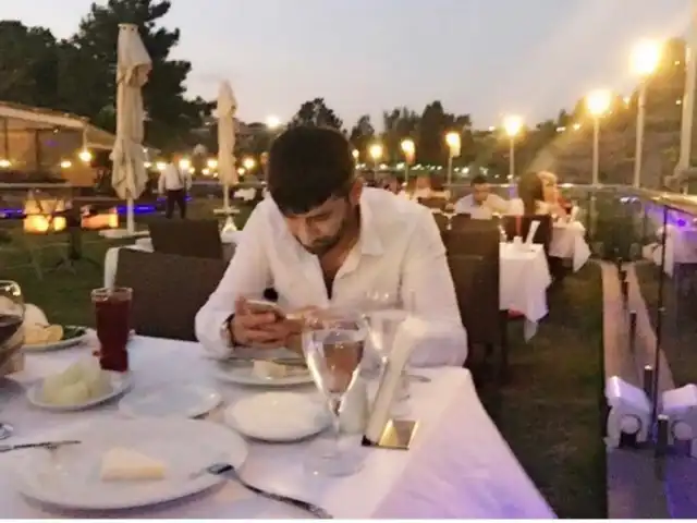 Adana Göl Evi Restorant'nin yemek ve ambiyans fotoğrafları 2