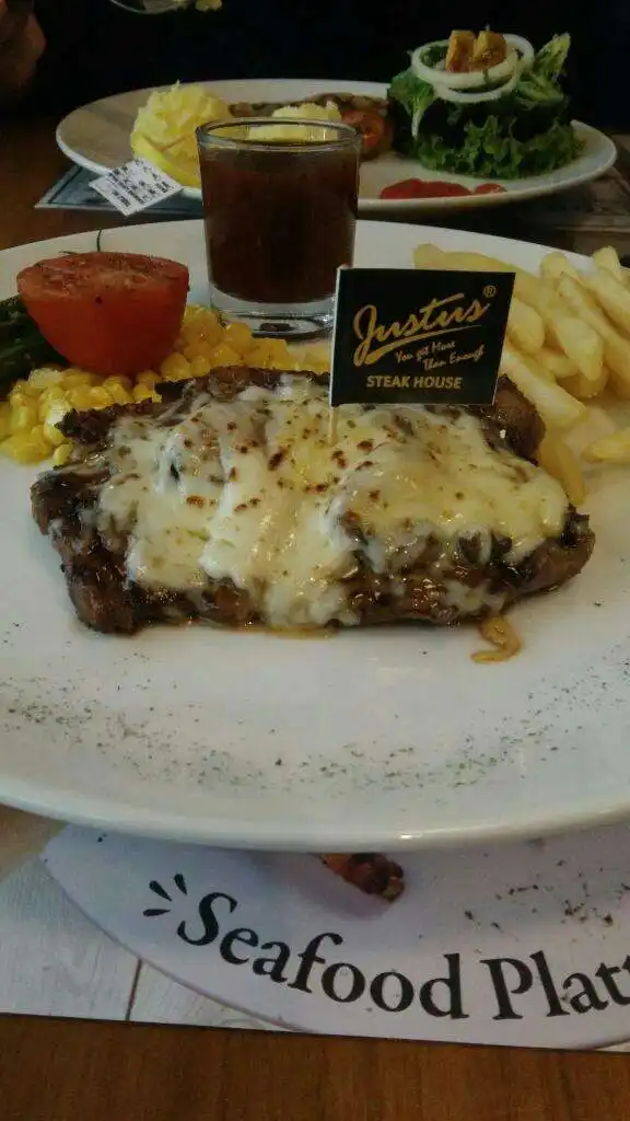 Gambar Makanan Justus Burger and Steak 20