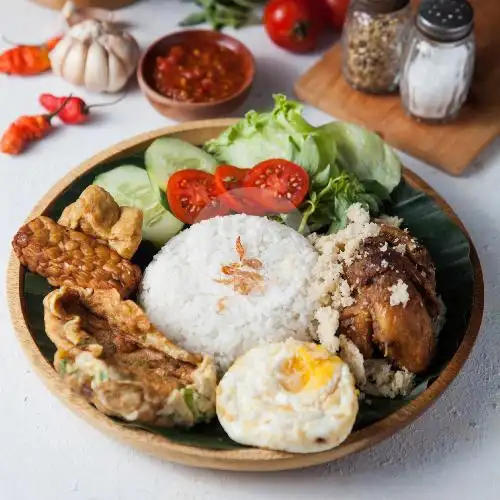 Gambar Makanan Nasi Uduk Rahmat & Soto Betawi, Denpasar 4