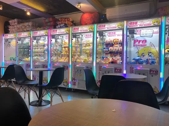 Pro Station Claw Machine Cafe