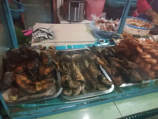 Gambar Makanan Nasi Tempong Mbok Nah 9