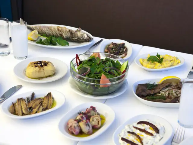 Karaköy Lokantası'nin yemek ve ambiyans fotoğrafları 5