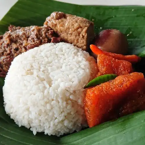 Gambar Makanan Gudeg Bu Tutik, Godean 9