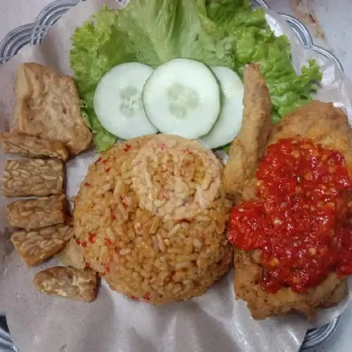 Gambar Makanan Ayam Geprek Home Chicken, Jl. Perwira 1 Brayan Bengkel 3