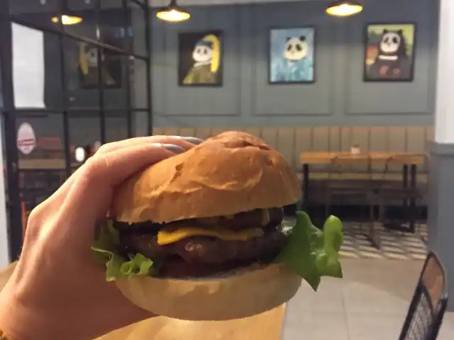 Pandastic Burger & Coffee'nin yemek ve ambiyans fotoğrafları 1