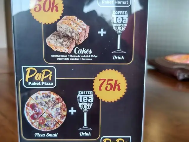 Gambar Makanan Woodfire Gourmet Pizza 16