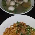 Cafe Sekinchan Fish Balls Noodle Food Photo 3