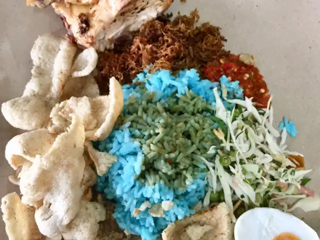 Nasi Kerabu Mashwi Tekah Food Photo 1