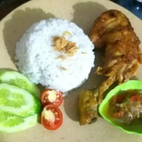 Gambar Makanan Pecel Lele Sambel Galak Bu Lis, Palmerah 13