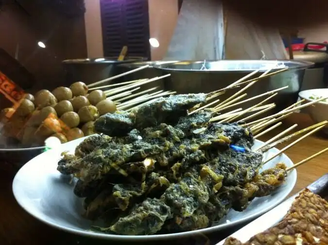 Bakmi Jaya & Nasgor Semarang