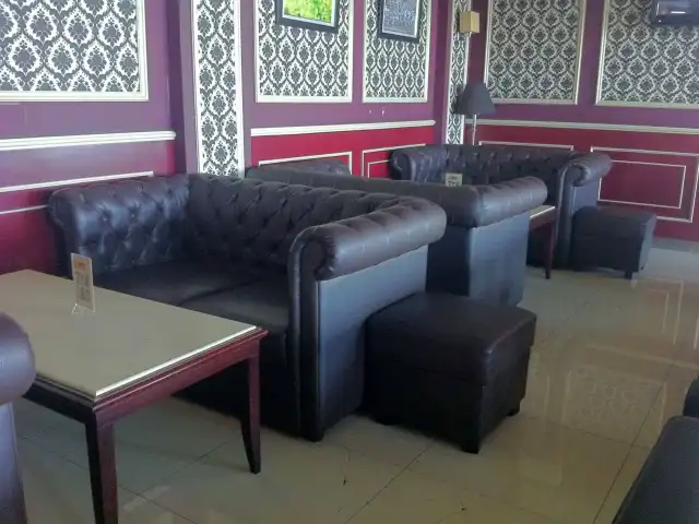 Gambar Makanan R Lounge Cafe 2