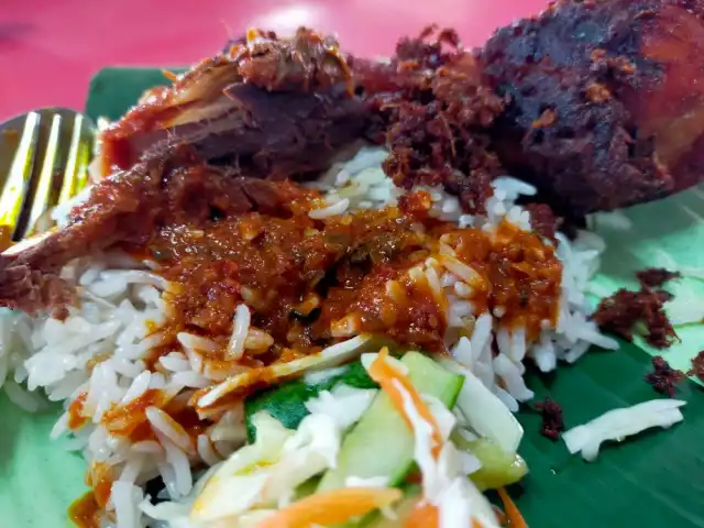 Nasi Dagang Atas Tol Food Photo 4