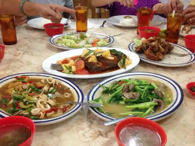 Gambar Makanan Hong Kong Restaurant 10