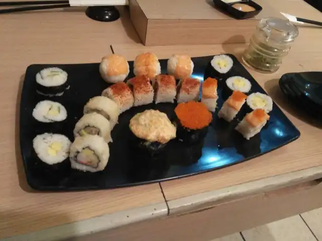 Gambar Makanan Steamboat & Sushi House 7