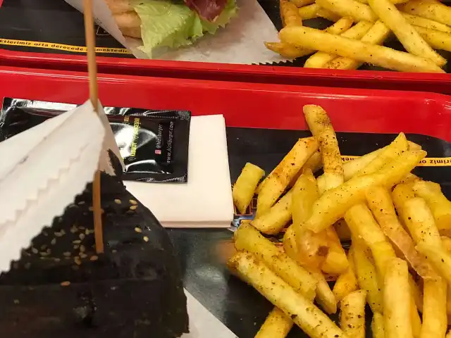 Hızlı Burger'nin yemek ve ambiyans fotoğrafları 13