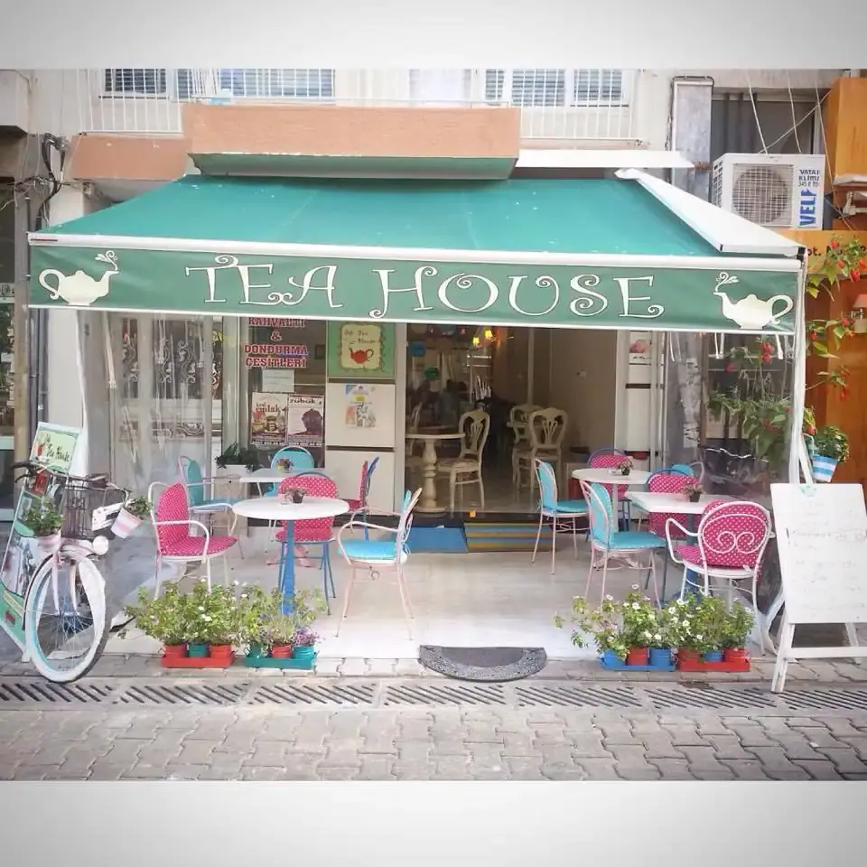 Cafe Tea House