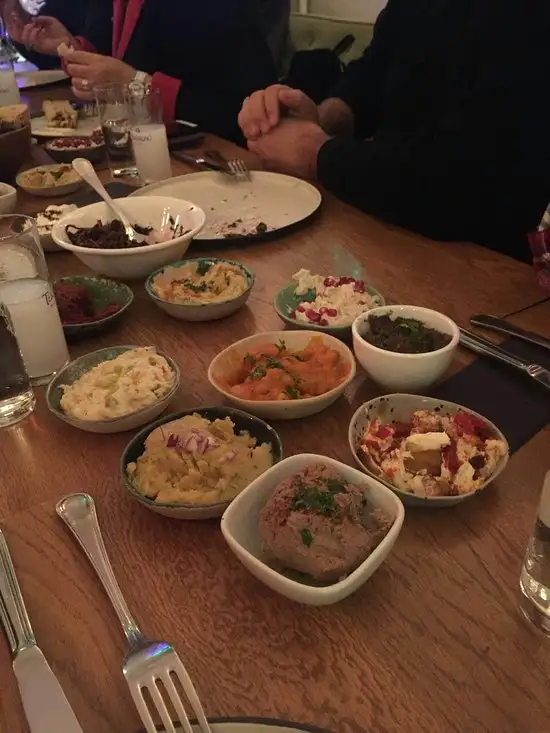 Efruz Restaurant'nin yemek ve ambiyans fotoğrafları 14
