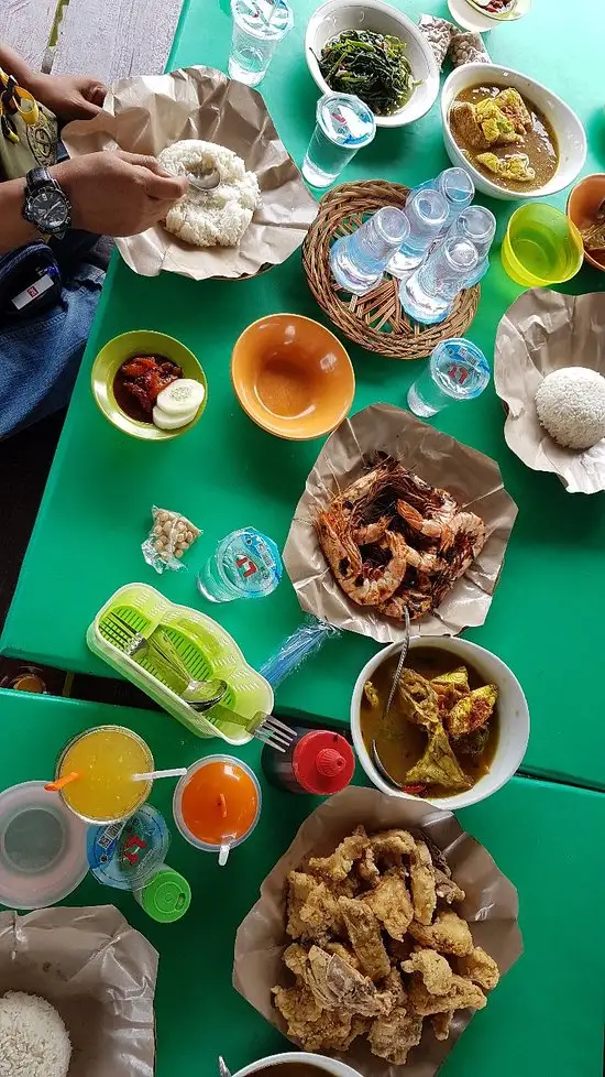 Gambar Makanan RM Kampoeng Empang 18