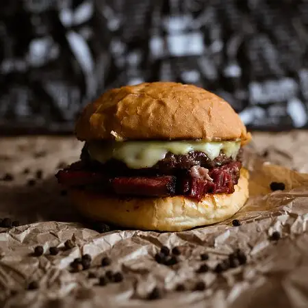 The Smokey BBQ & Burger'nin yemek ve ambiyans fotoğrafları 9