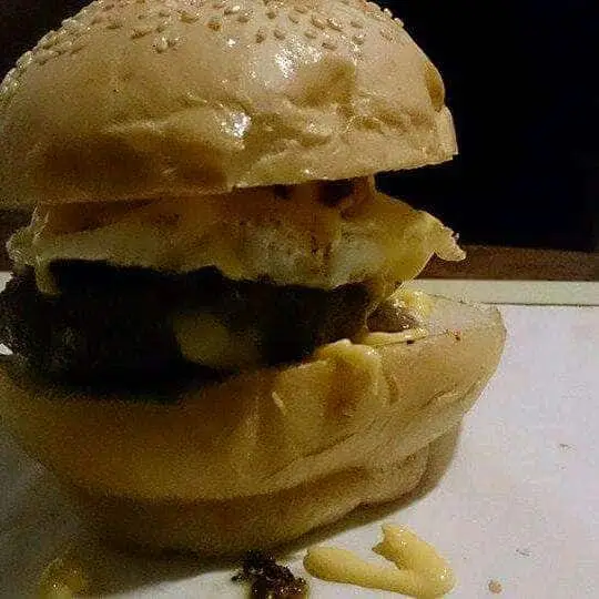 Cheddar Burst Burgers Food Photo 18