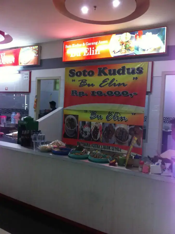 Soto Kudus Bu Elin