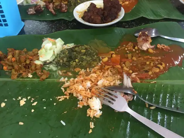 Sri Pandi Banana Leaf Rice Food Photo 5