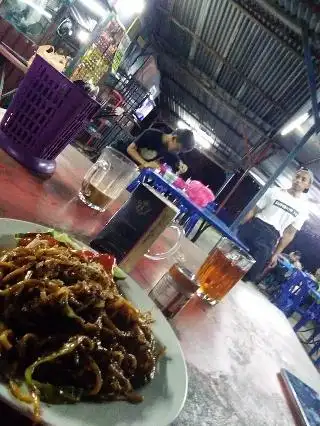 Asrul's Restoran Food Photo 1
